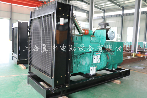 500kw重慶康明斯柴油發(fā)電機(jī)組圖片 500kw重慶康明斯柴油發(fā)電機(jī)組圖片